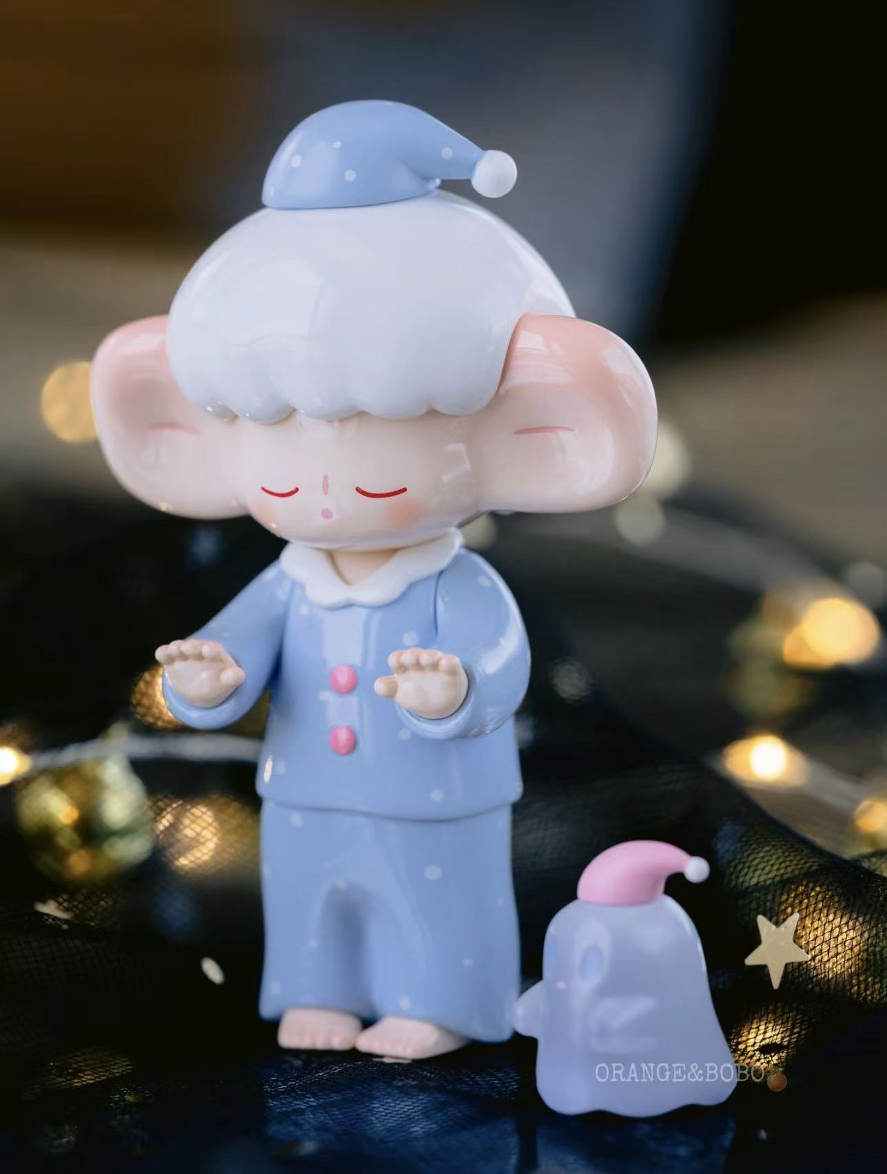 ISLAND WHITE NIGHT ENDLESS NIGHT Blind Box Series by Wonton Island