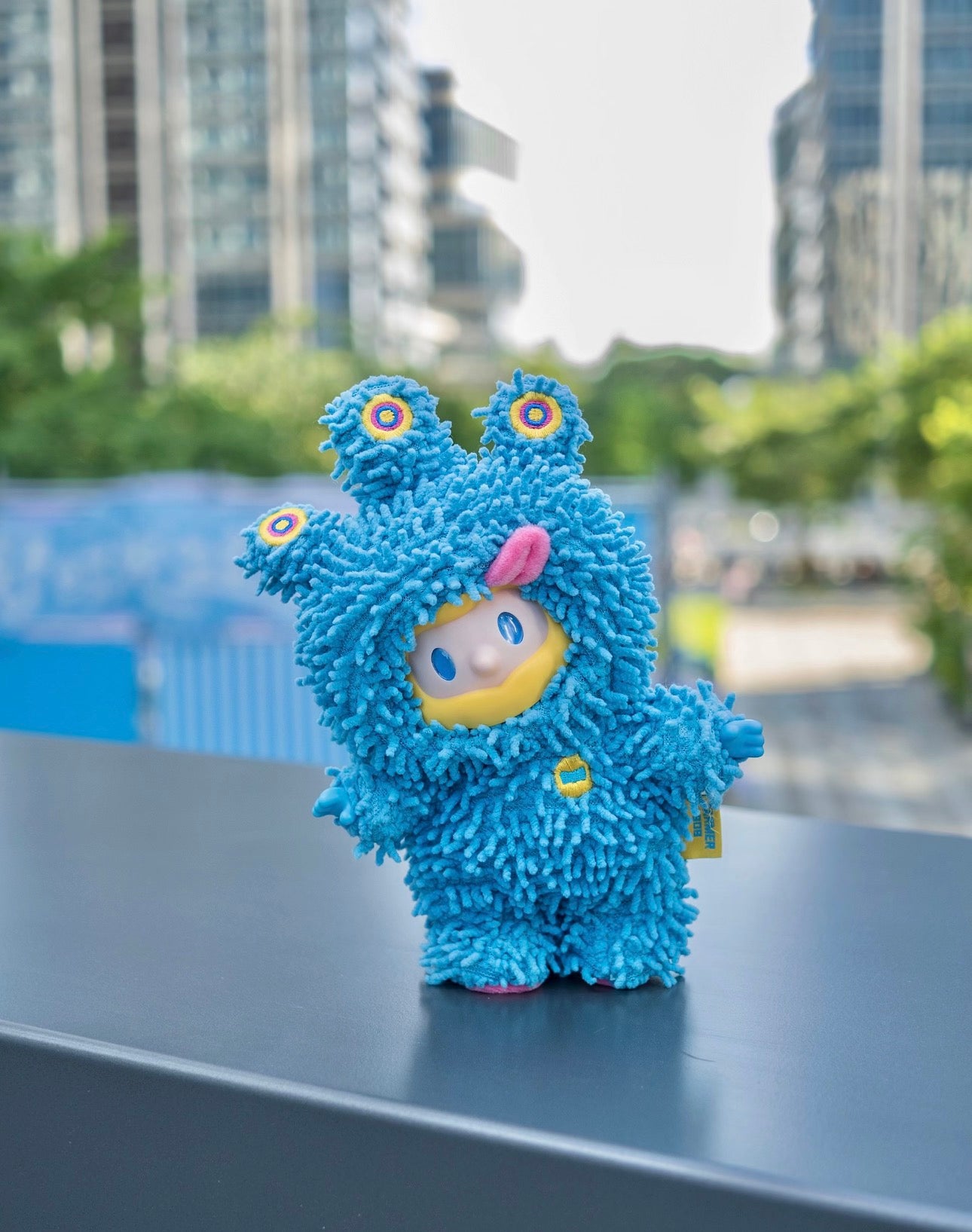 Furry Jog Bob plush