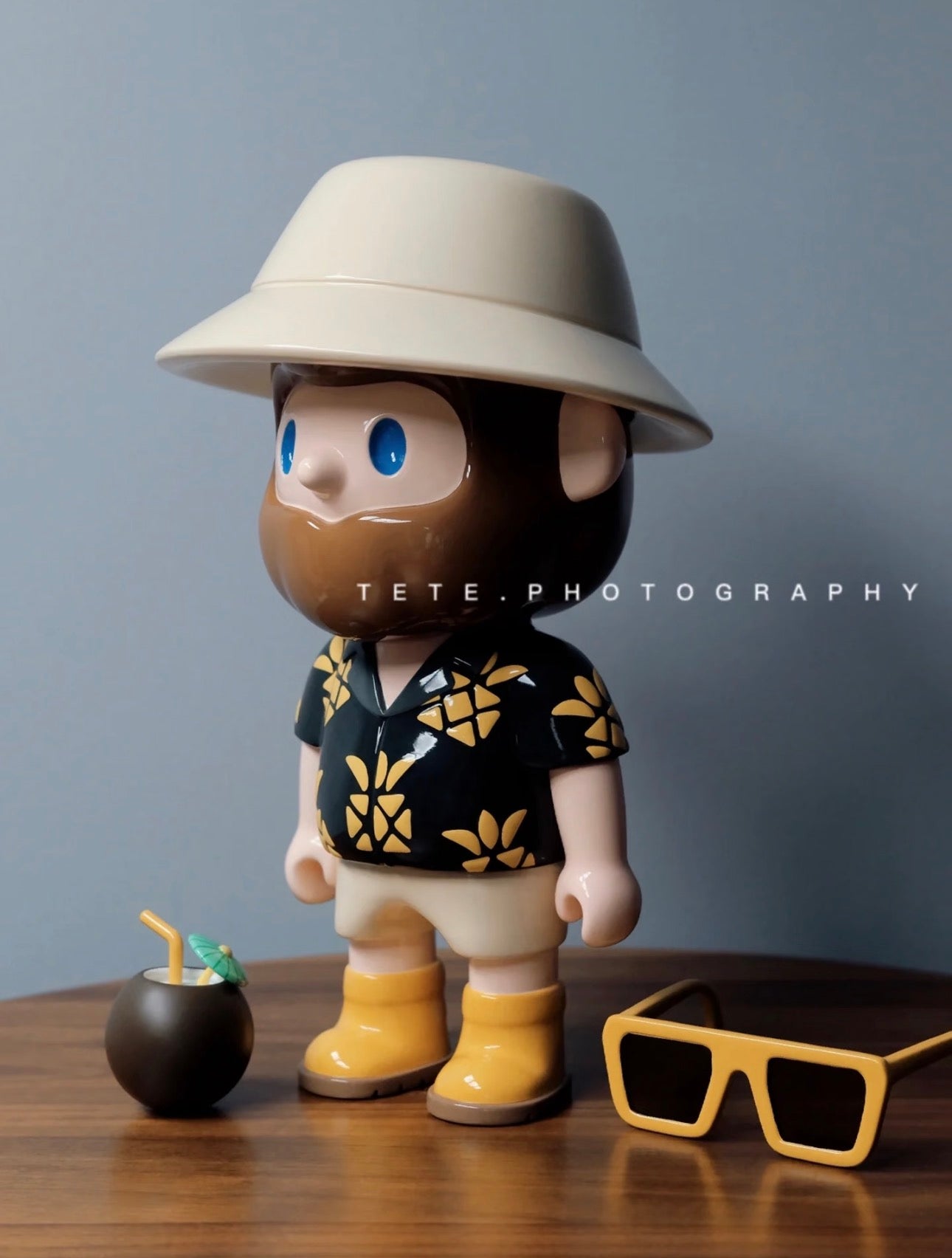 Holiday Bob 301 Limited