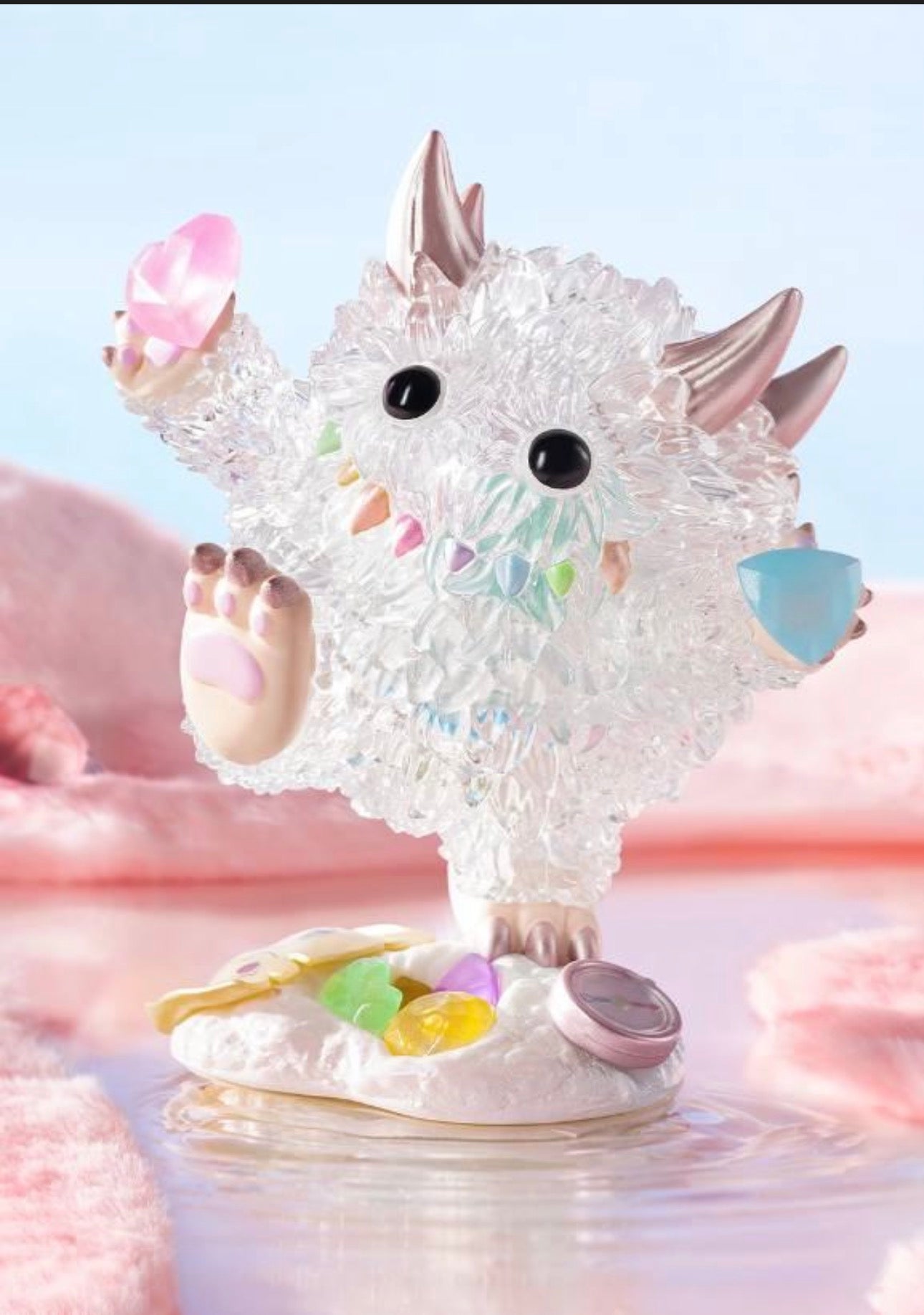 Monster of fluffy fantasy journey instinct toy