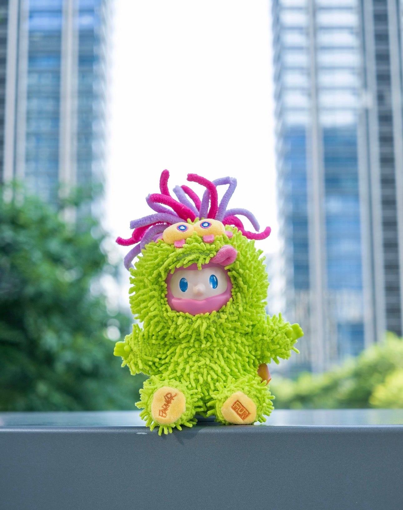 Furry Carlas Gang Green Bob plush
