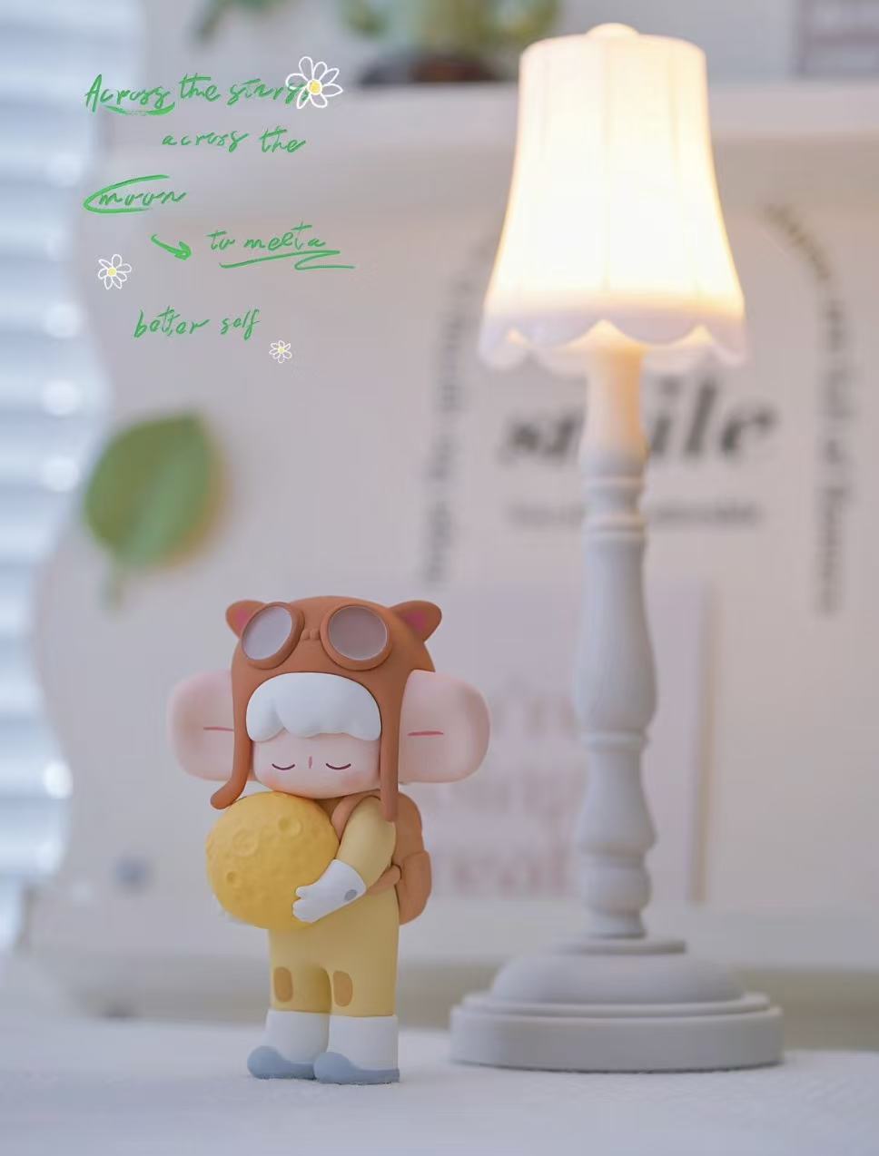 ISLAND WHITE NIGHT ENDLESS NIGHT Blind Box Series by Wonton Island