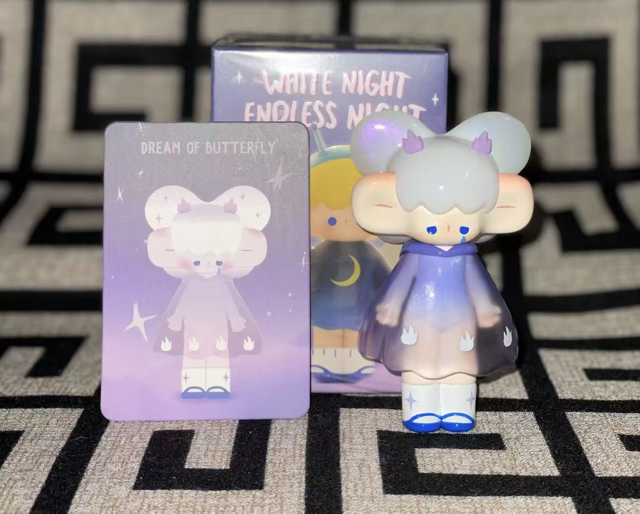 ISLAND WHITE NIGHT ENDLESS NIGHT Blind Box Series by Wonton Island