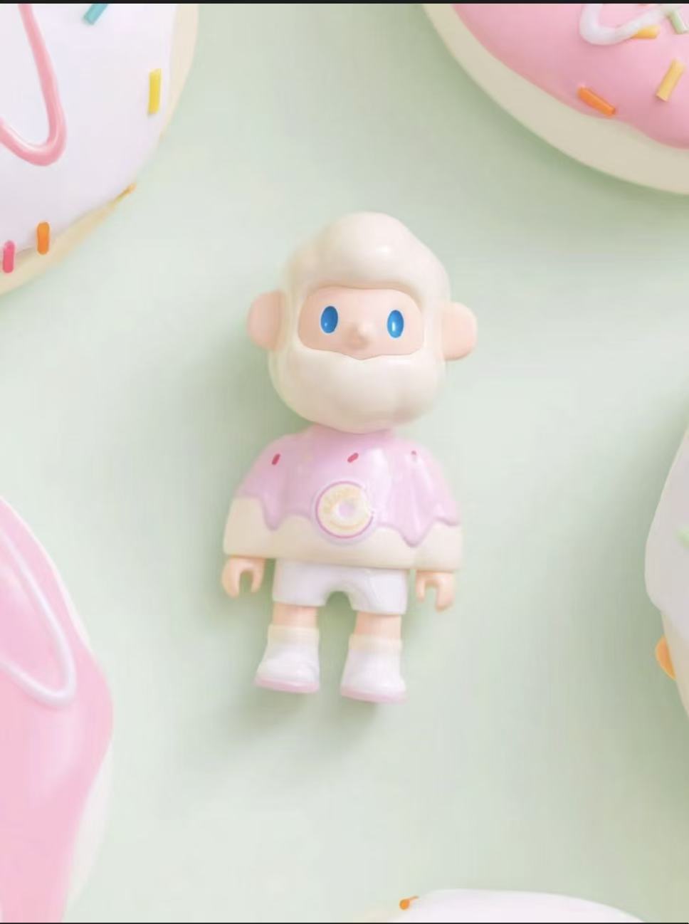 Strawberry Doughnut Bob (Hangcard)