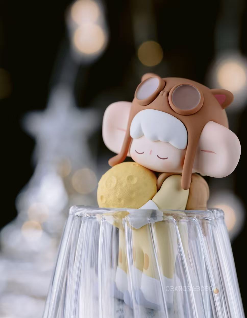 ISLAND WHITE NIGHT ENDLESS NIGHT Blind Box Series by Wonton Island