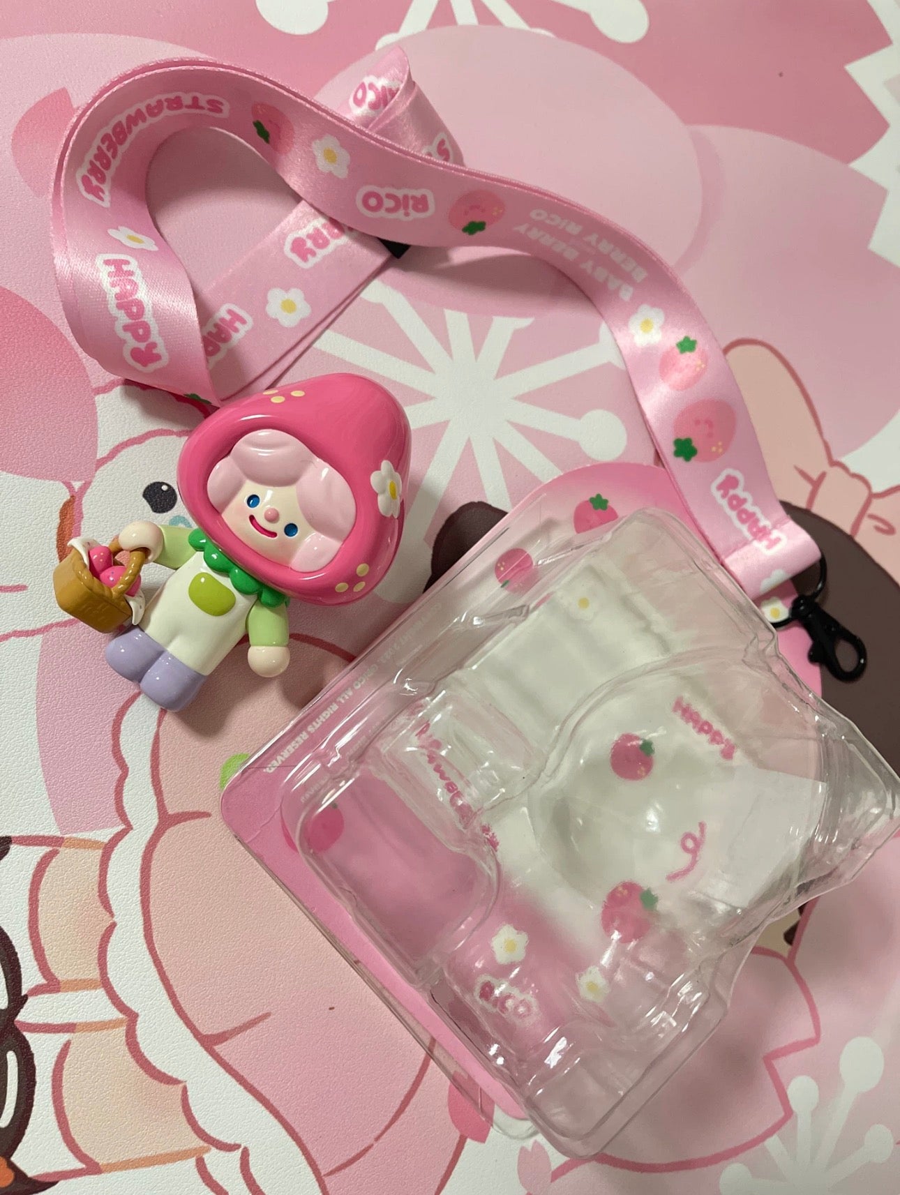 Baby berry with straberry rico hangcard