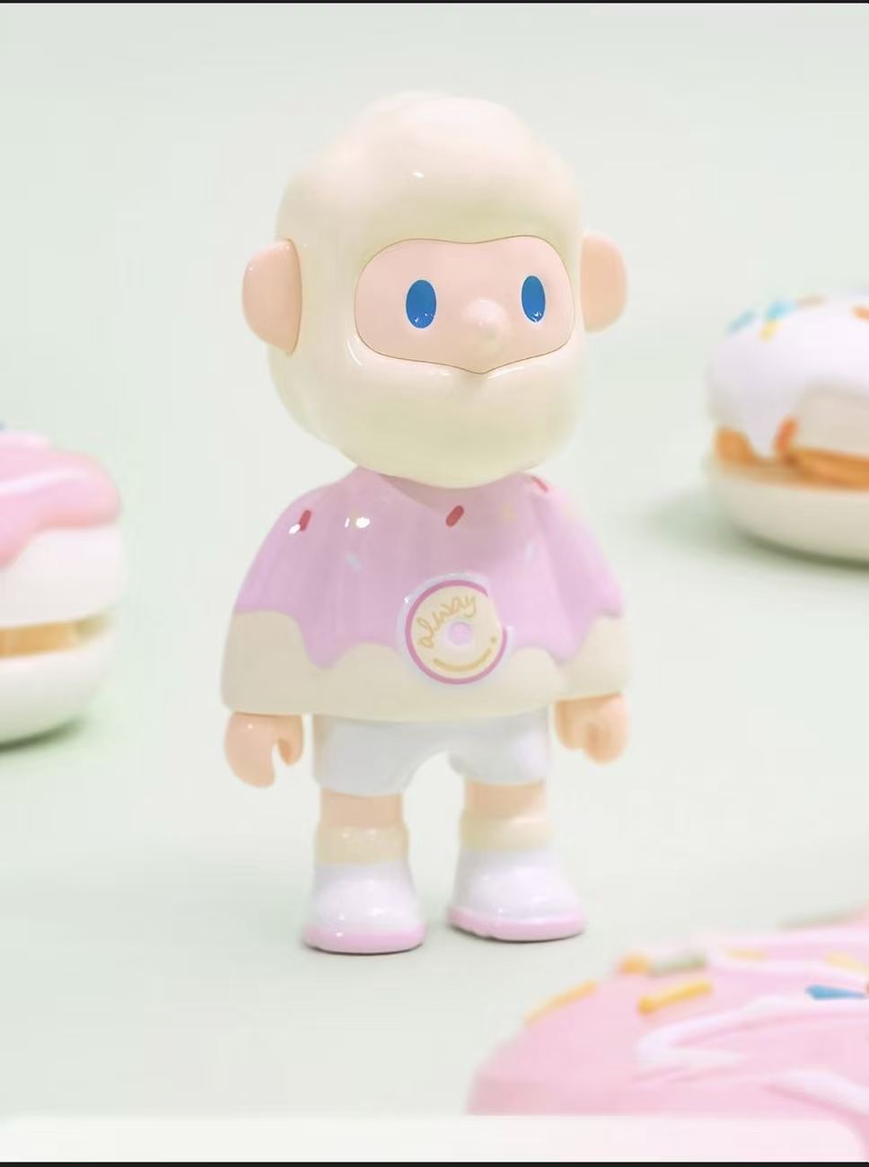 Strawberry Doughnut Bob (Hangcard)